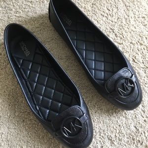 Michael Kors Black Lillie Moc Leather 8.5 Flats